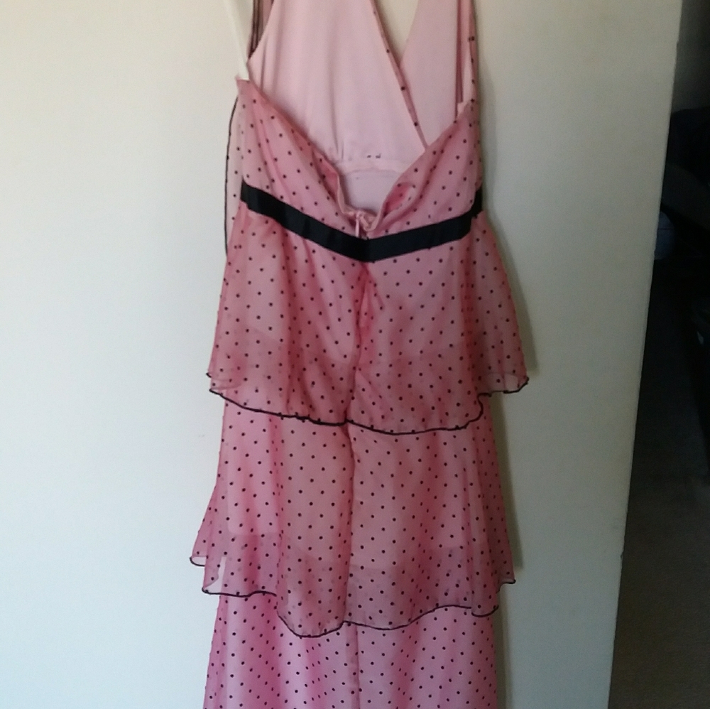 Pink dress with black polka dots - Picture 4 of 7